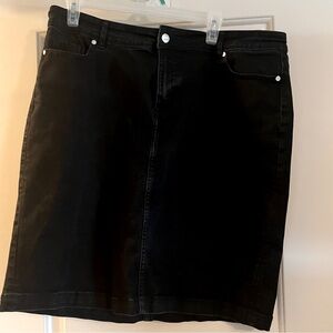 Black stretch denim skirt. EUC